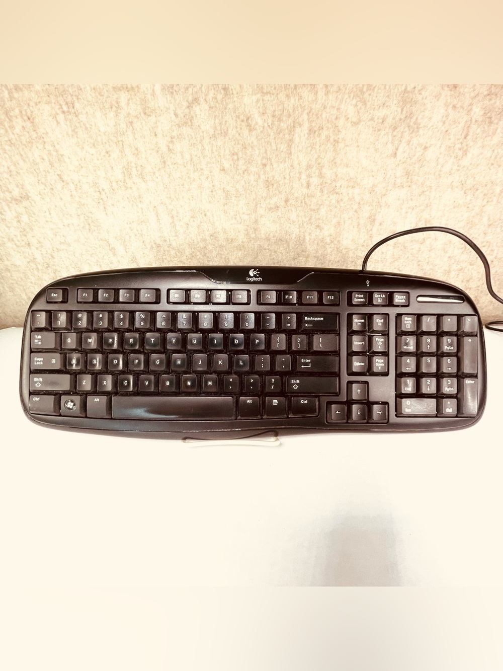 Logitech 200 Classic Keyboard Wired 66 in Cord Tested WORKS
